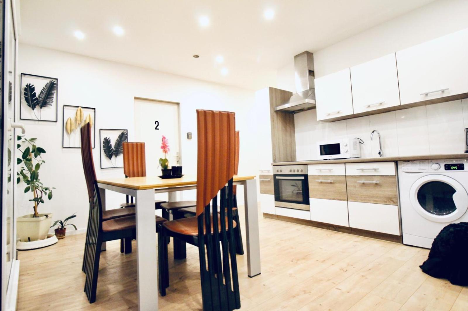 6 Min To Amusement Park - Economy Rooms In Shared Apartment 비엔나 외부 사진